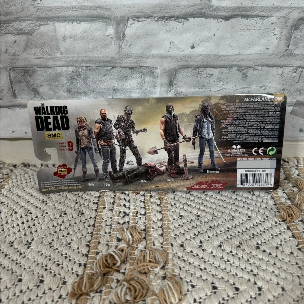 McFarlane Action Figrure The Walking Dead Series 9 Daryl Dixon
